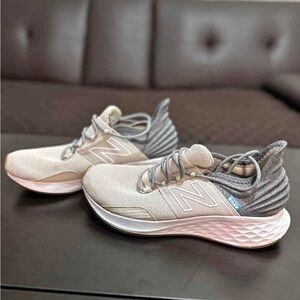 New Balance® Fresh Foam Roav Women's Running Shoes